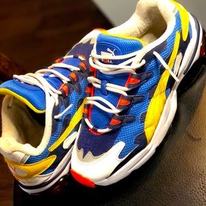 I have a amazing pair of puma cells they are still in great condition ‼️‼️